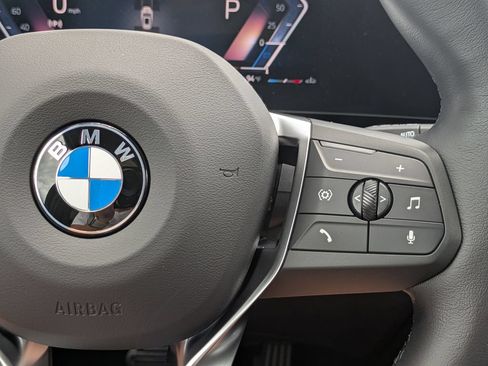 New 2026 BMW X1 xDrive28i w/ Technology Package AWD/4WD image 17