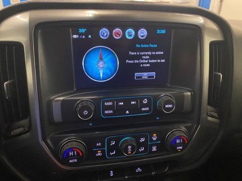 Used 2017 Chevrolet Silverado 1500 LT w/ All Star Edition image 10