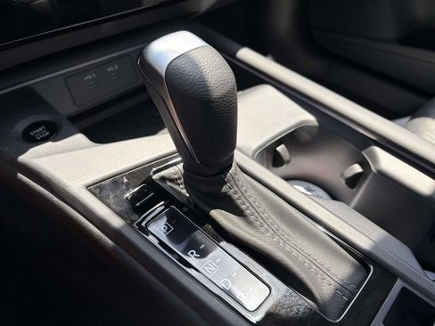 New 2026 Nissan Sentra SV w/ SV Convenience Package FWD image 17
