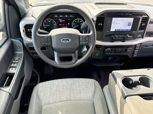 Used 2023 Ford F150 XLT RWD image 14