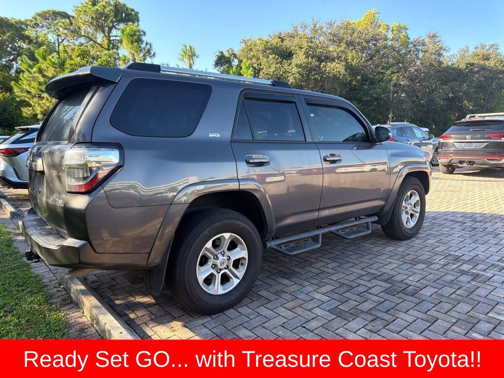 Used 2021 Toyota 4Runner SR5 Premium RWD image 9