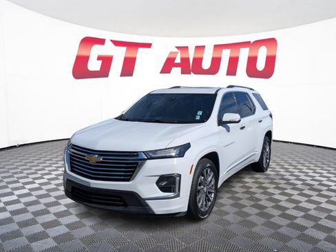 Used 2023 Chevrolet Traverse Premier AWD/4WD image 2