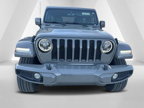 Used 2023 Jeep Wrangler Altitude image 2