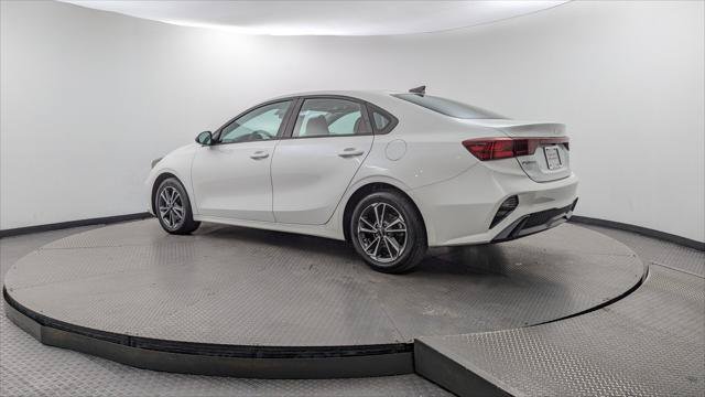 Used 2022 Kia Forte LXS w/ LXS Technology Package FWD image 6