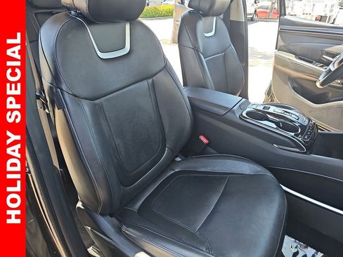 Used 2022 Hyundai Tucson Limited w/ Cargo Package image 10