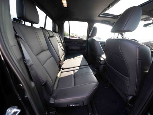 Used 2025 Honda Ridgeline TrailSport image 24