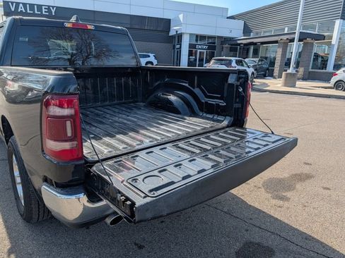 Used 2024 RAM 1500 Laramie AWD/4WD image 19