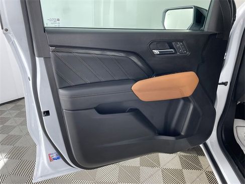 New 2026 GMC Canyon AT4 w/ Technology Plus Package image 15