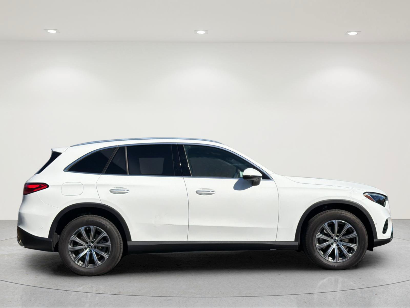 Used 2026 Mercedes-Benz GLC 300 4MATIC image 5