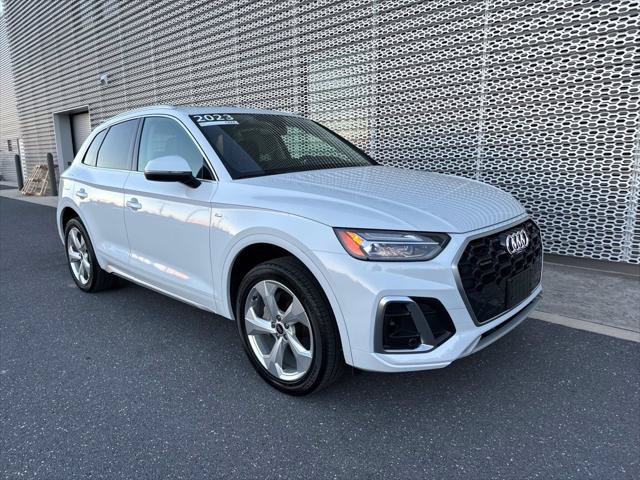 Certified 2023 Audi Q5 2.0T Premium Plus w/ Premium Plus Package AWD/4WD image 1