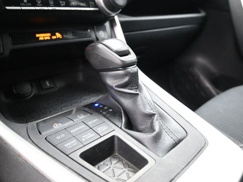 Used 2020 Toyota RAV4 LE w/ All Weather Liner Package image 15