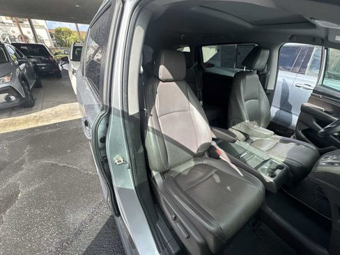 Used 2018 Honda Odyssey EX-L image 25