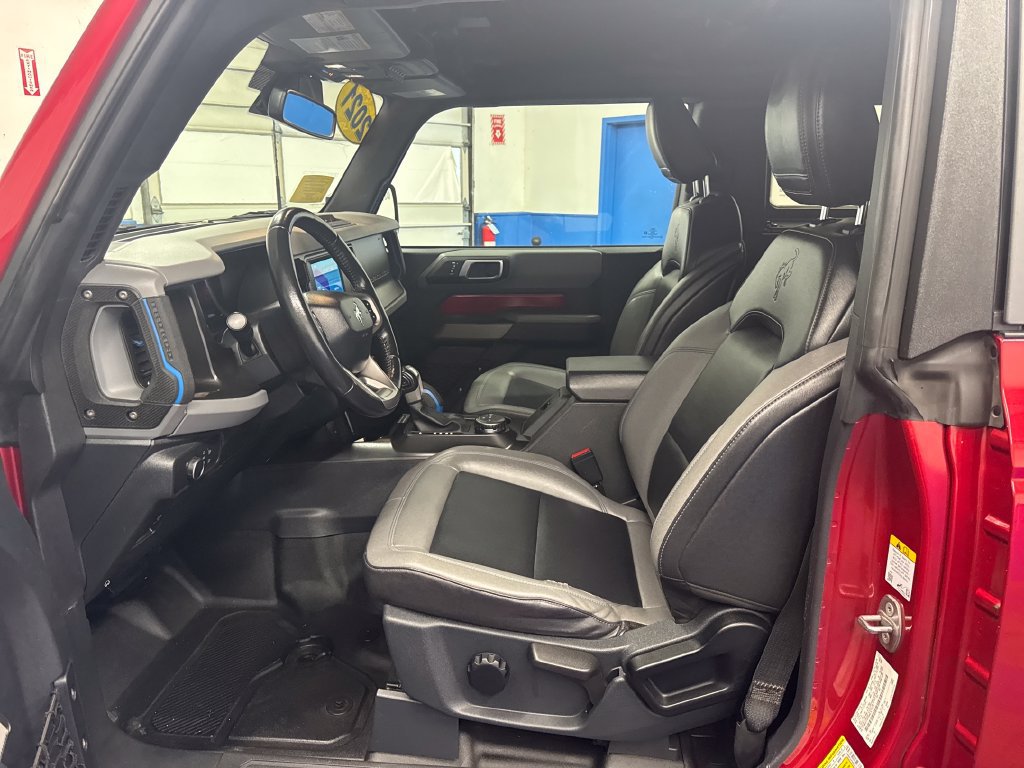 Used 2021 Ford Bronco Black Diamond AWD/4WD image 9
