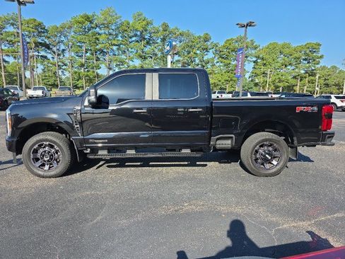 Used 2024 Ford F250 XL w/ STX Appearance Package image 5