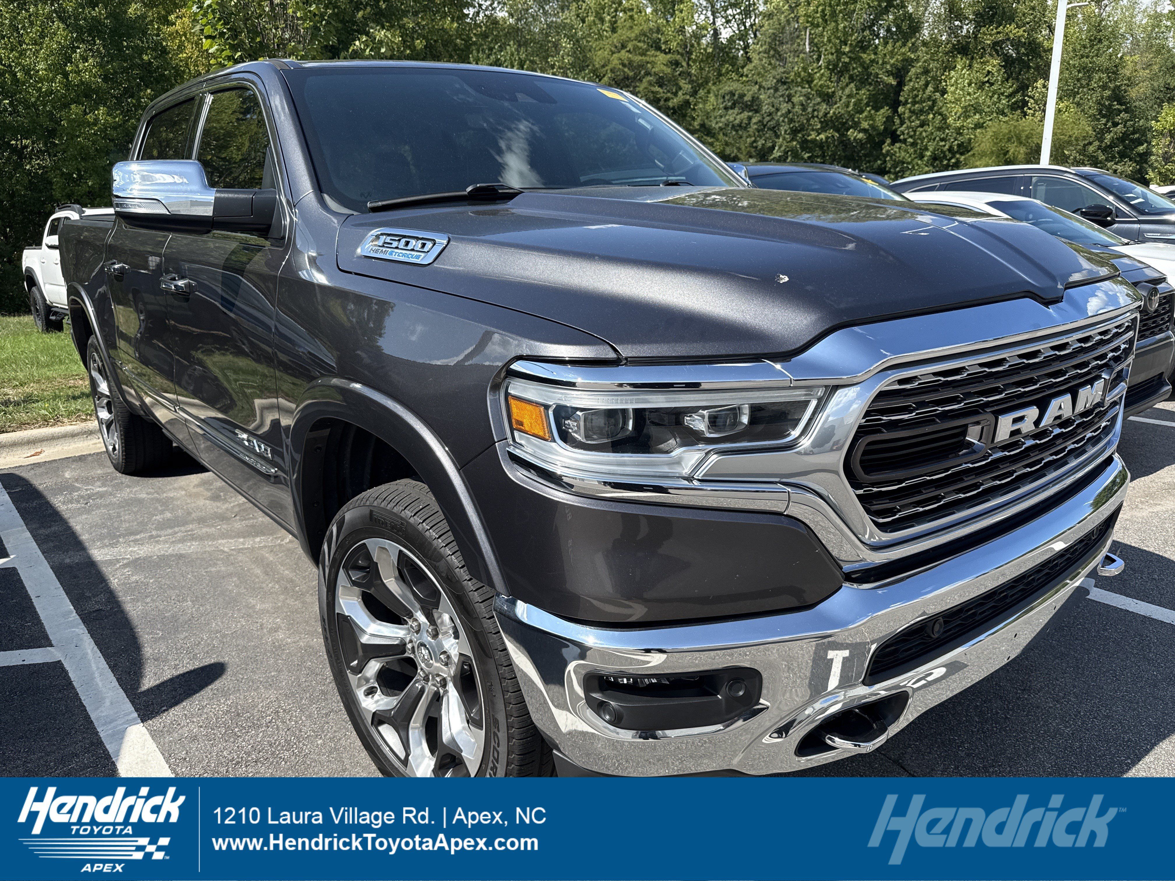 Used 2022 RAM 1500 Limited AWD/4WD image 1