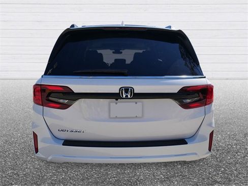 New 2026 Honda Odyssey EX-L image 3