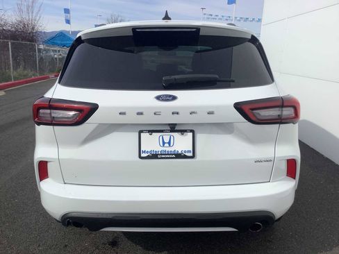 Used 2023 Ford Escape ST-Line image 5