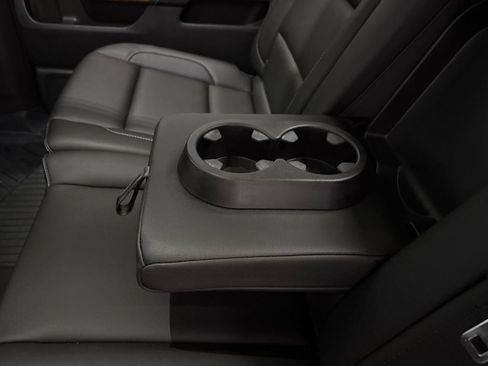 Used 2018 Chevrolet Silverado 1500 LTZ w/ LTZ Plus Package AWD/4WD image 33