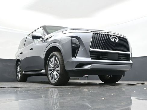 Certified 2025 INFINITI QX80 Sensory image 51