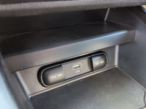 Used 2024 Kia Soul LX w/ Option Group 015 FWD image 16