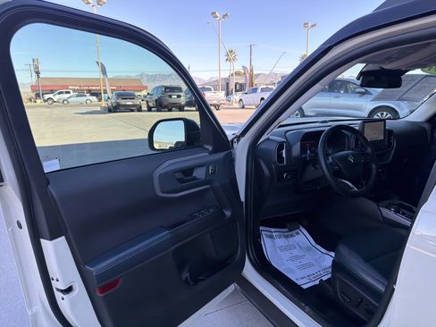 Used 2024 Ford Bronco Sport Outer Banks w/ Tech Package image 13