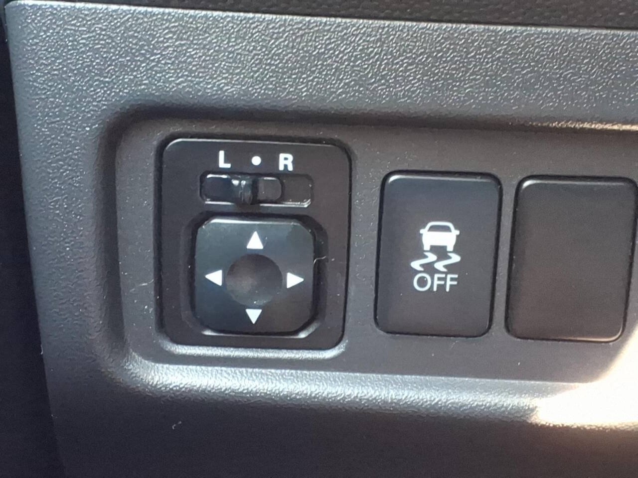 Used 2019 Mitsubishi Mirage ES FWD image 25