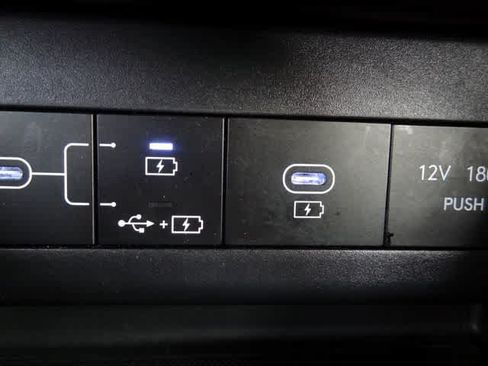 Used 2025 Hyundai Sonata SEL FWD image 33