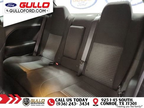 Used 2022 Dodge Challenger R/T w/ Performance Handling Group image 14