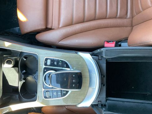 Used 2018 Mercedes-Benz GLC 43 AMG 4MATIC image 23