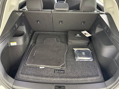 Used 2025 Volkswagen Tiguan S AWD/4WD image 19