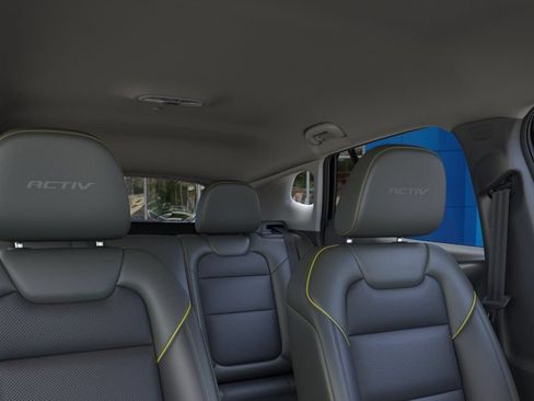 New 2026 Chevrolet Trax ACTIV FWD image 24