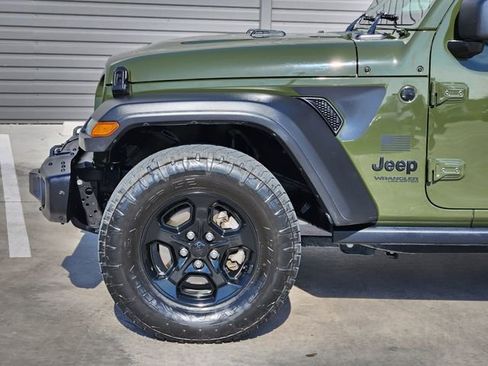 Used 2021 Jeep Wrangler Unlimited Sport image 9