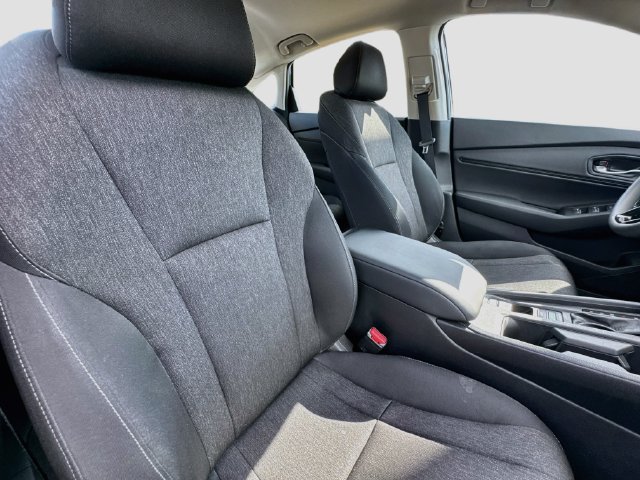 Certified 2023 Honda Accord EX image 31