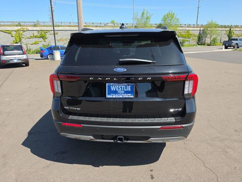 New 2026 Ford Explorer Active w/ Active Comfort Package AWD/4WD image 5