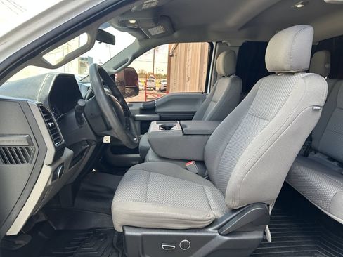 Used 2018 Ford F250 XLT w/ XLT Value Package AWD/4WD image 8