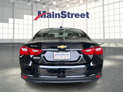 Used 2024 Chevrolet Malibu LT FWD image 4
