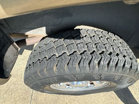 Used 2001 Ford Excursion Limited AWD/4WD image 45