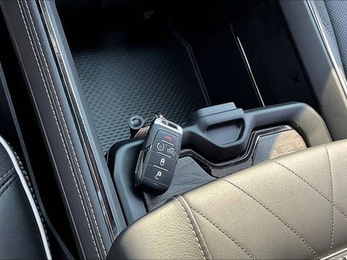 New 2026 RAM 3500 Limited image 29