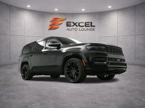Used 2022 Jeep Grand Wagoneer Series II image 54