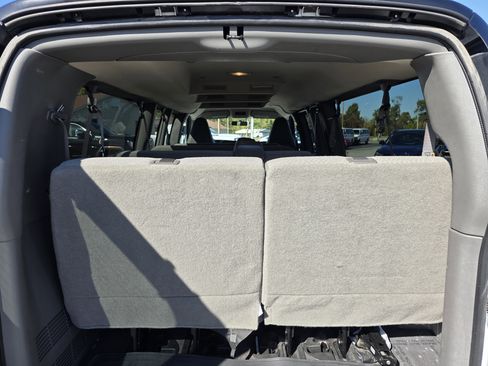 Used 2025 Chevrolet Express 3500 LS image 4