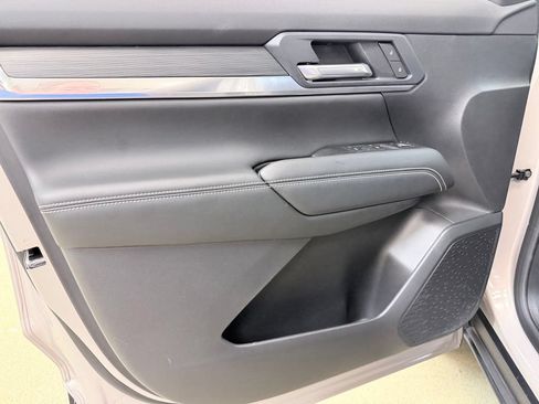 Used 2026 GMC Terrain Elevation w/ LPO, Floor Liner Package AWD/4WD image 8