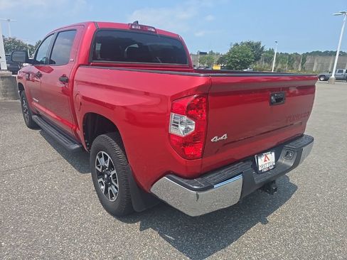 Used 2020 Toyota Tundra SR5 AWD/4WD image 7