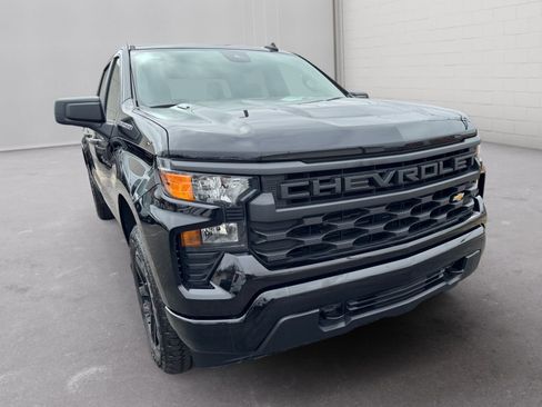Used 2024 Chevrolet Silverado 1500 Custom image 8