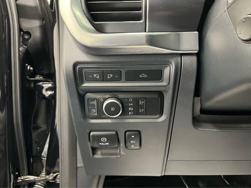 Used 2022 Ford F150 Lariat w/ Equipment Group 502A High image 20