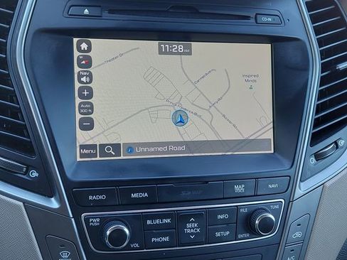 Used 2017 Hyundai Santa Fe Sport w/ 2.4L Tech Package 04 image 29