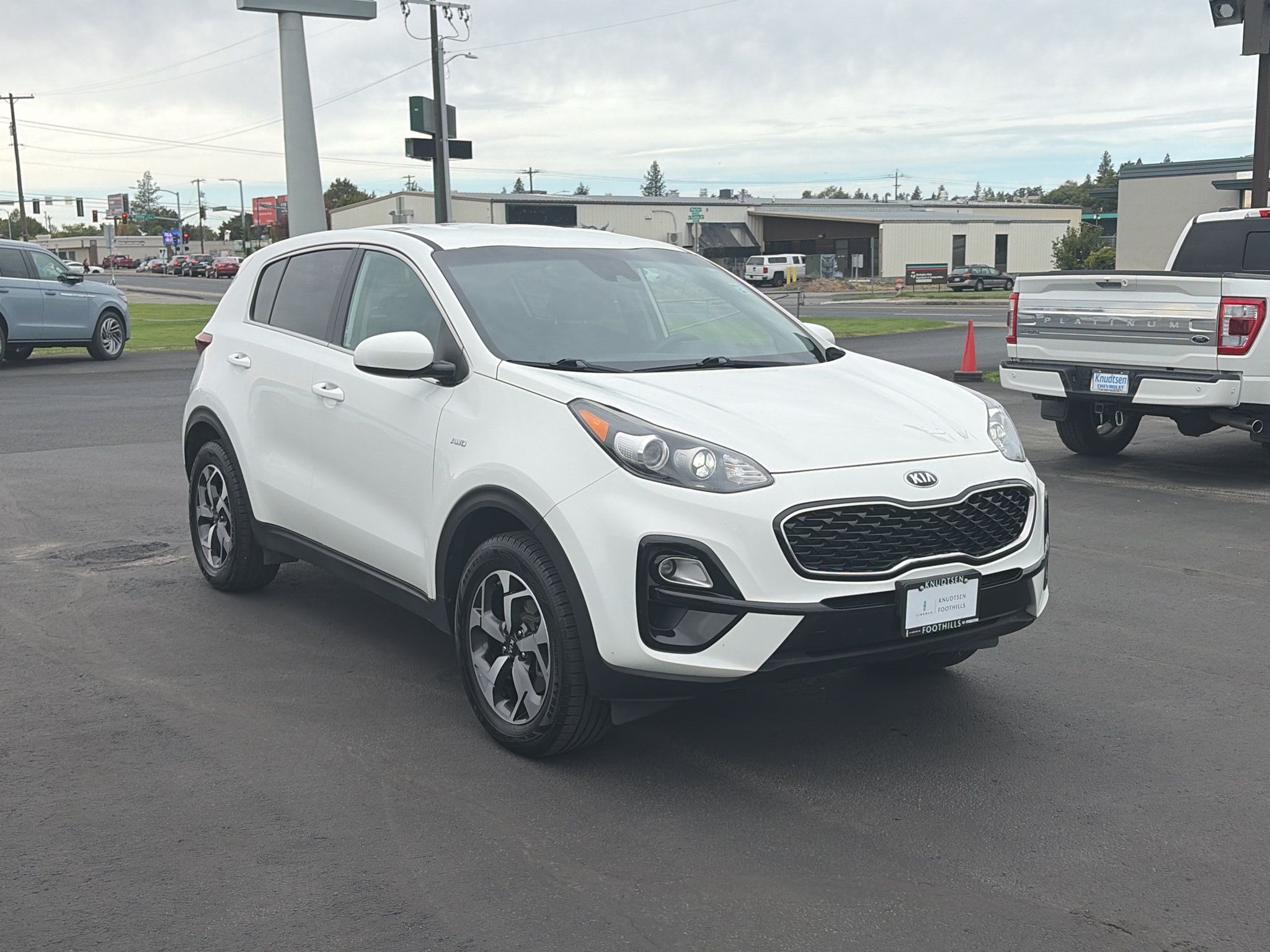 Used 2020 Kia Sportage LX AWD/4WD image 1