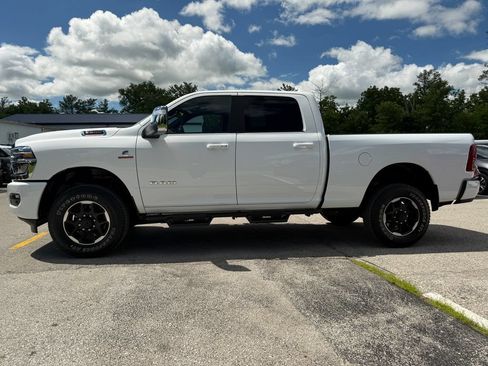 Used 2026 RAM 2500 Laramie AWD/4WD image 8