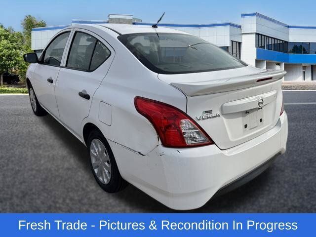 Used 2017 Nissan Versa S Plus FWD image 3