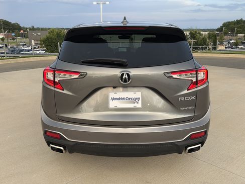 Used 2026 Acura RDX SH-AWD w/ Technology Package image 9