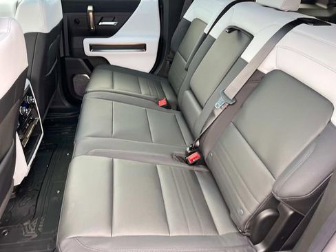 New 2025 GMC Hummer EV 3X w/ Extreme Off-Road Package image 21